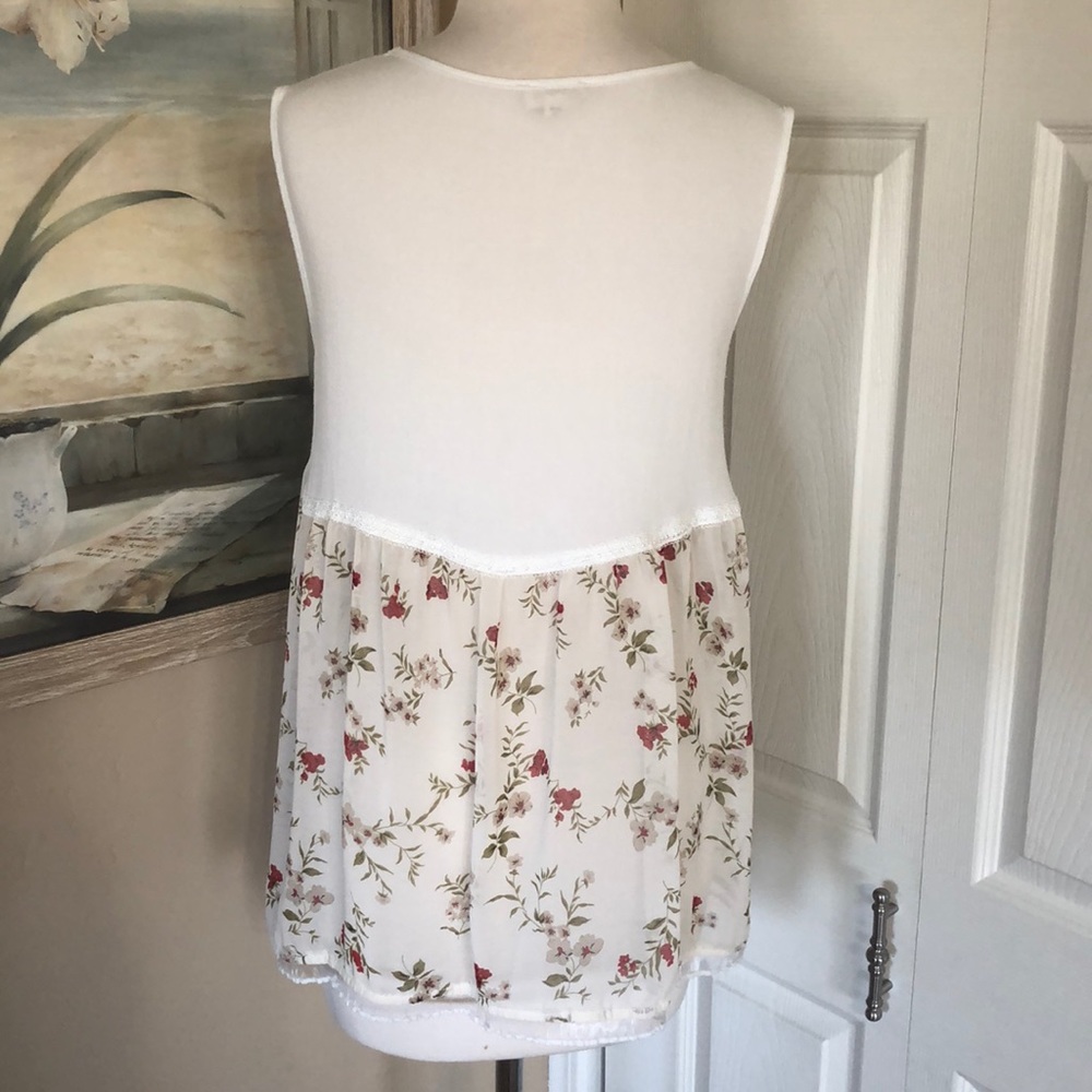 POL Top - Picture 4 of 7